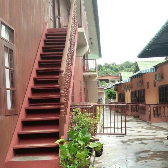 Nipahmas Chalet Pekan Pangkor Zewnętrze zdjęcie