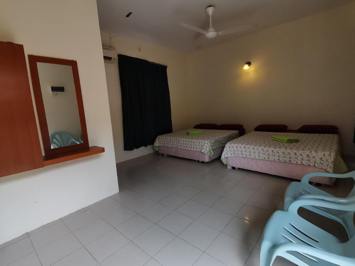 Nipahmas Chalet Pekan Pangkor Zewnętrze zdjęcie